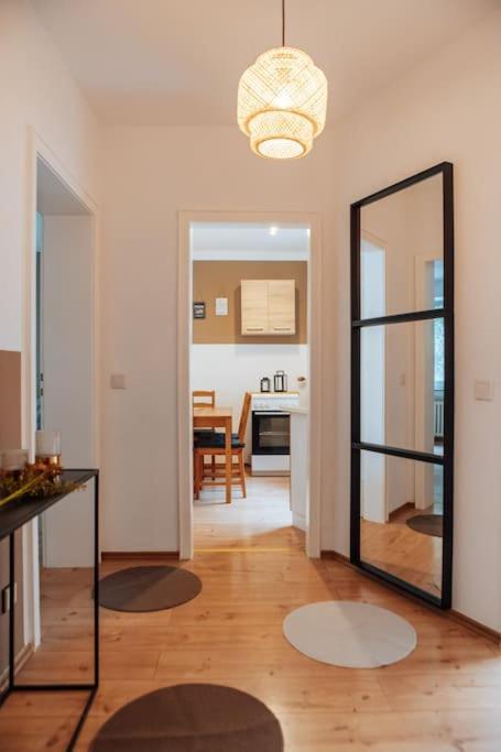 Central-Living Brown - Wifi - Netflix - 5 Pers Essen Eksteriør bilde