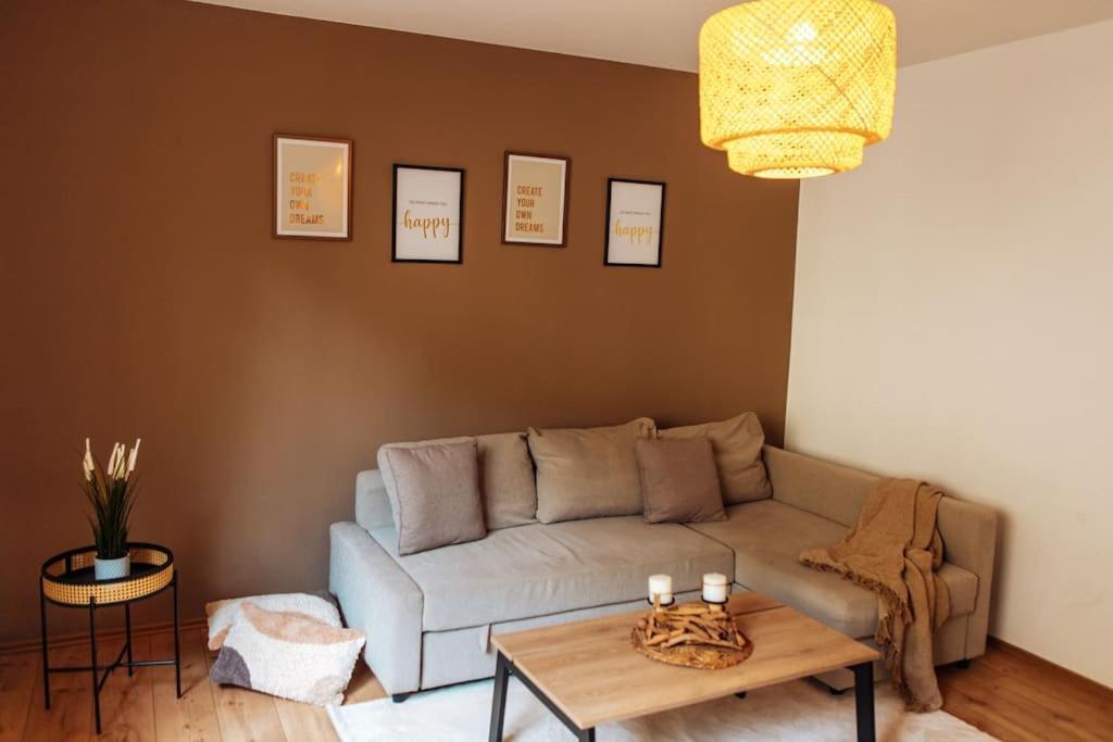 Central-Living Brown - Wifi - Netflix - 5 Pers Essen Eksteriør bilde